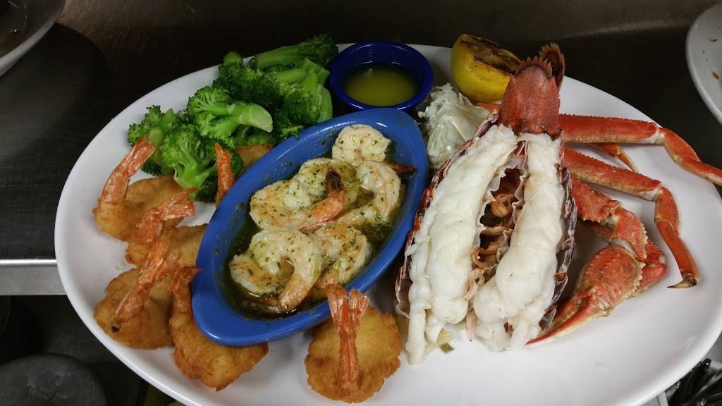 Red Lobster | restaurant | 3301 W Touhy Ave, Lincolnwood, IL 60712, USA | 8476740238 OR +1 847-674-0238