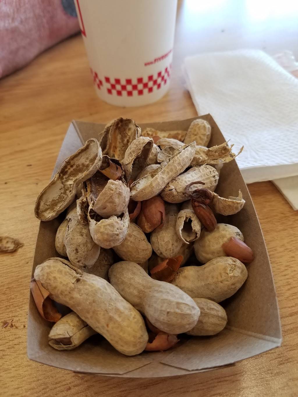 Five Guys | meal takeaway | 9630 Applecross Rd, Jacksonville, FL 32222, USA | 9045730900 OR +1 904-573-0900