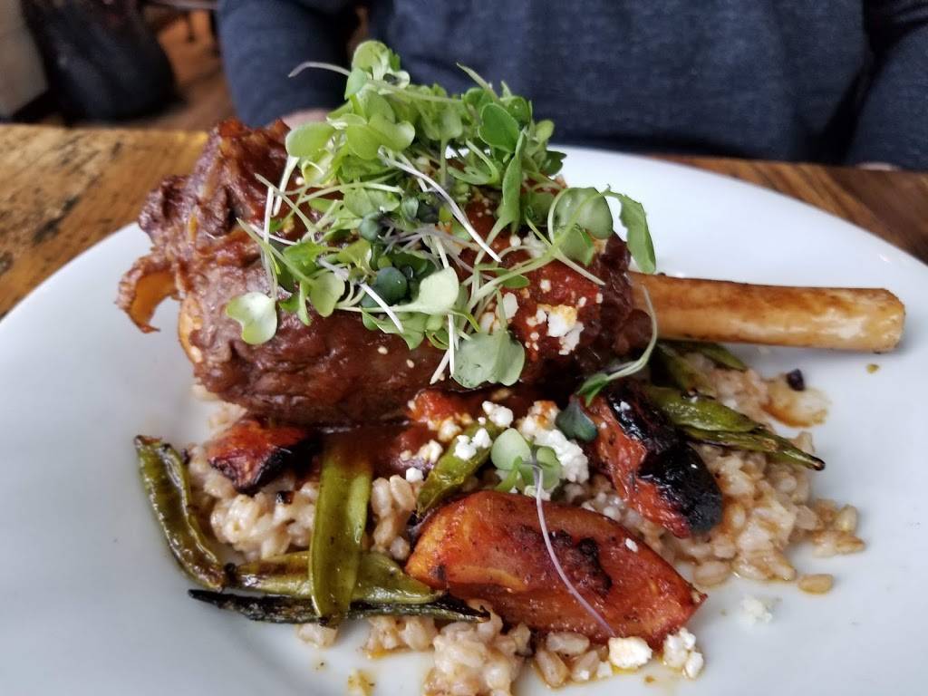 Hickory & Ash | restaurant | 8001 Arista Pl #150, Broomfield, CO 80021, USA | 7203904400 OR +1 720-390-4400