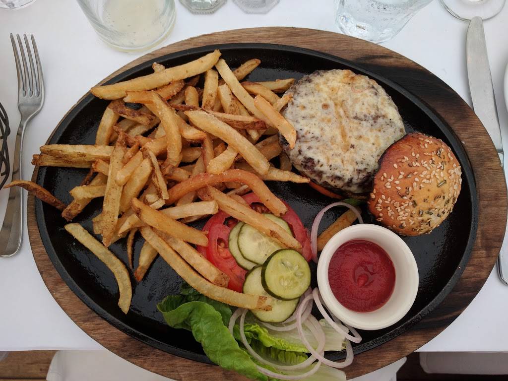 Lulu Kitchen & Bar | restaurant | 126 Main St, Sag Harbor, NY 11963, USA | 6317250900 OR +1 631-725-0900