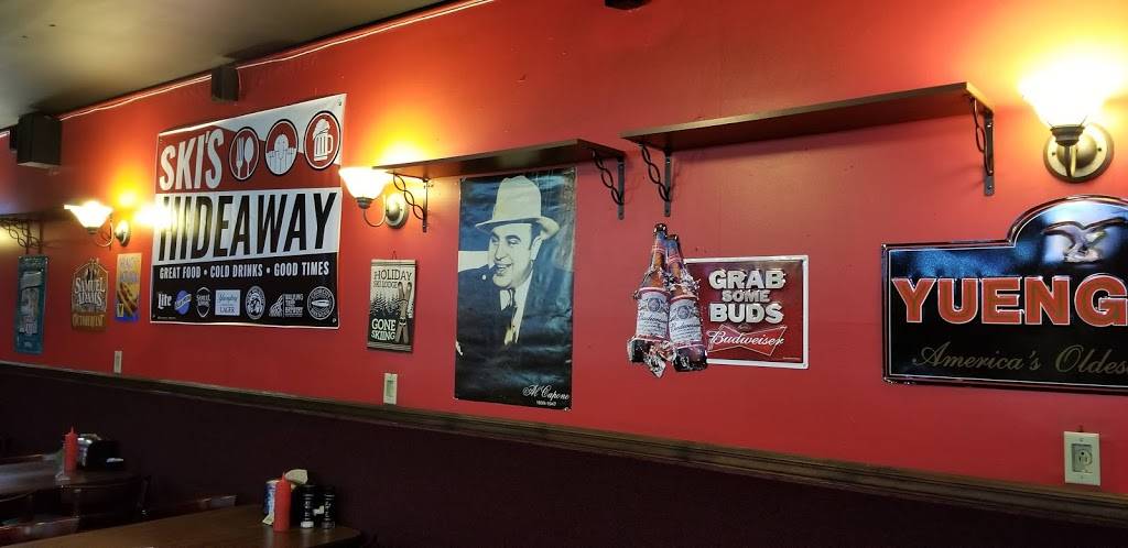Skis Hideaway | restaurant | 1453 20th St, Vero Beach, FL 32960, USA | 7725672311 OR +1 772-567-2311