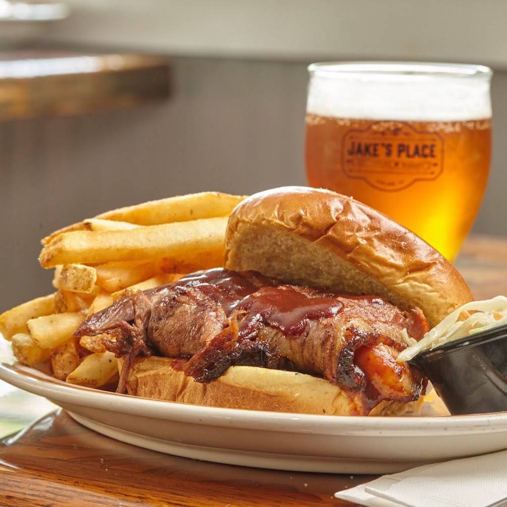 Jakes Place Restaurant & Market | restaurant | 511 Thompson St, Ashland, VA 23005, USA | 8047983287 OR +1 804-798-3287