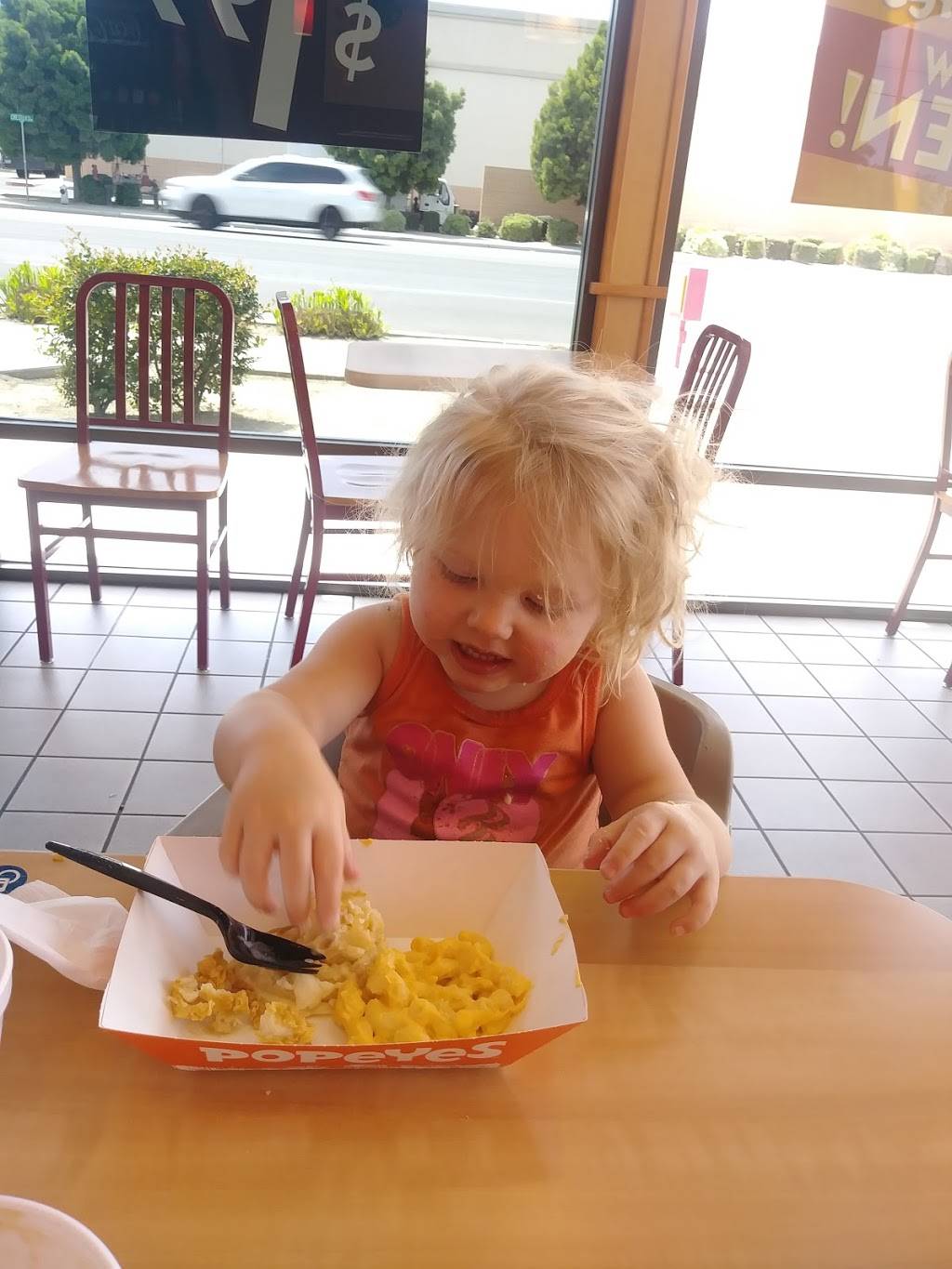 Popeyes Louisiana Kitchen | restaurant | 100 Chester Ave, Bakersfield, CA 93301, USA | 6618618422 OR +1 661-861-8422