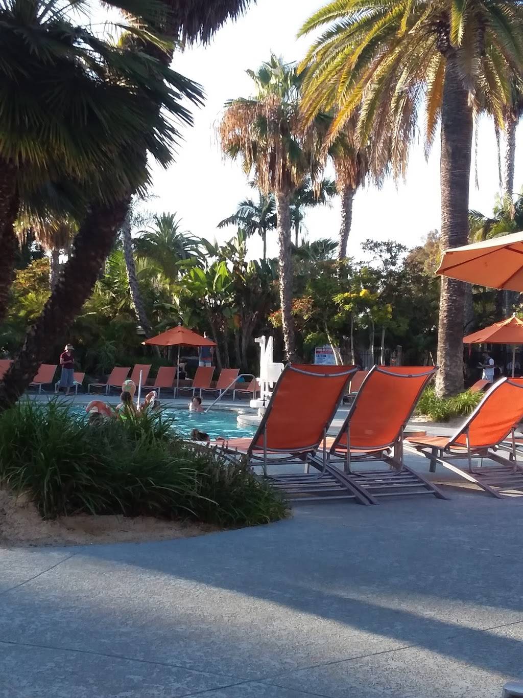 Tropics Cantina | restaurant | 1404 Vacation Rd, San Diego, CA 92109, USA | 8582404913 OR +1 858-240-4913