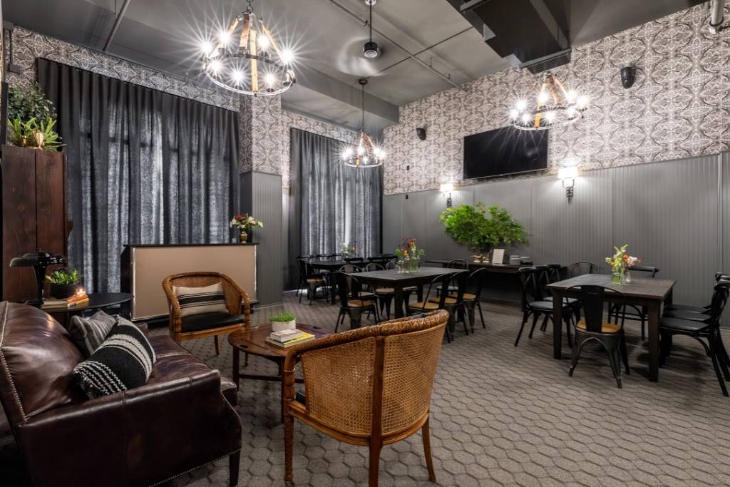 The Brixton on 2nd | restaurant | 701 2nd St, San Francisco, CA 94107, USA | 4159477955 OR +1 415-947-7955