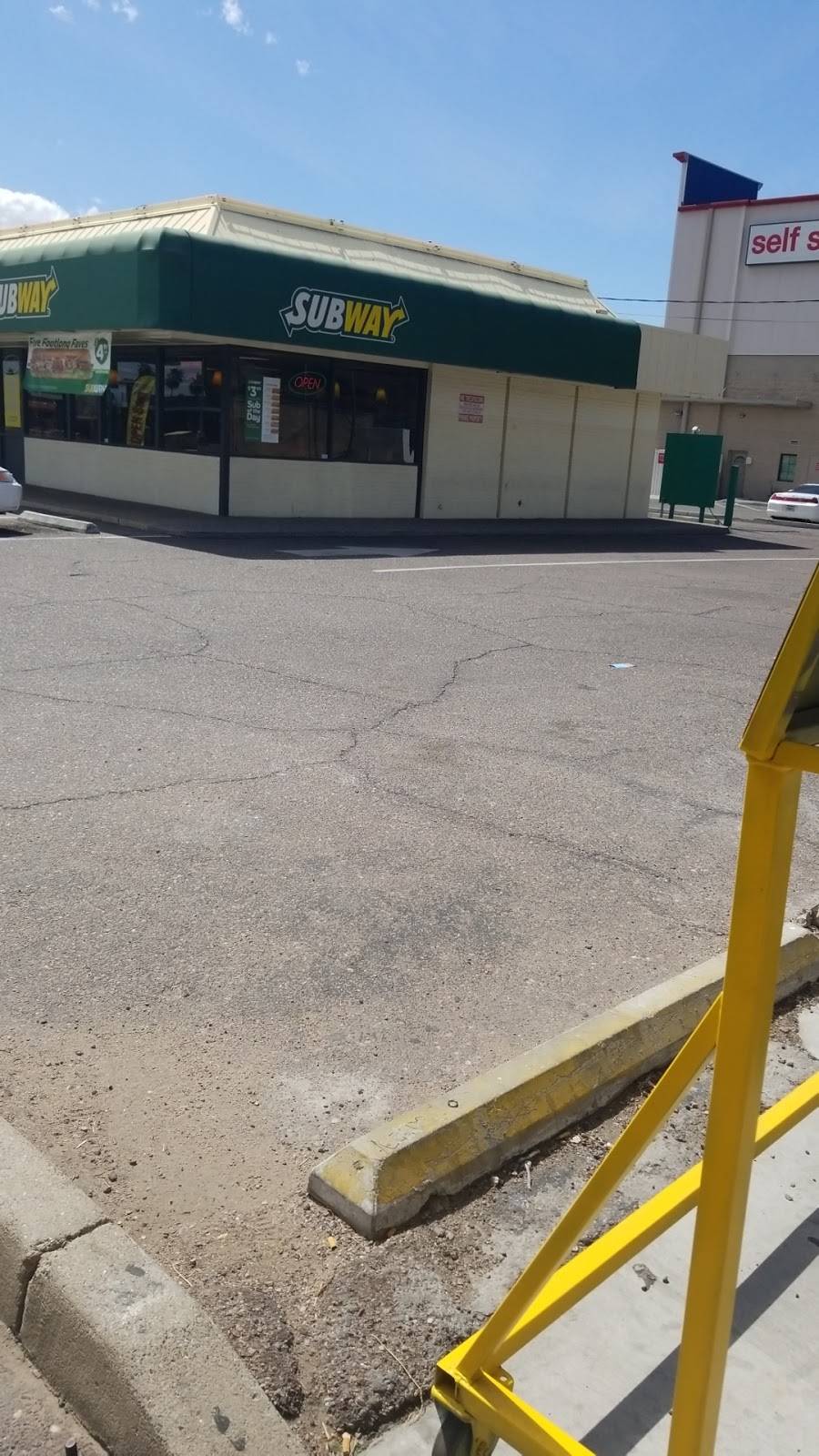 Subway | restaurant | 8930 N 7th St, Phoenix, AZ 85020, USA | 6023711446 OR +1 602-371-1446