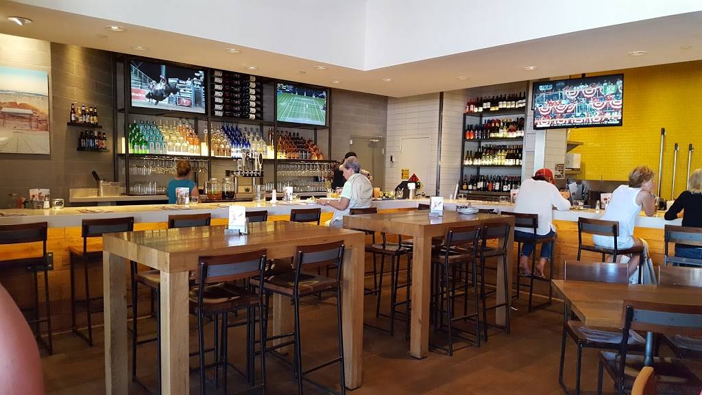 California Pizza Kitchen at Cherry Creek | restaurant | 3000 E 1st Ave Sp. 185, Denver, CO 80206, USA | 3033885686 OR +1 303-388-5686