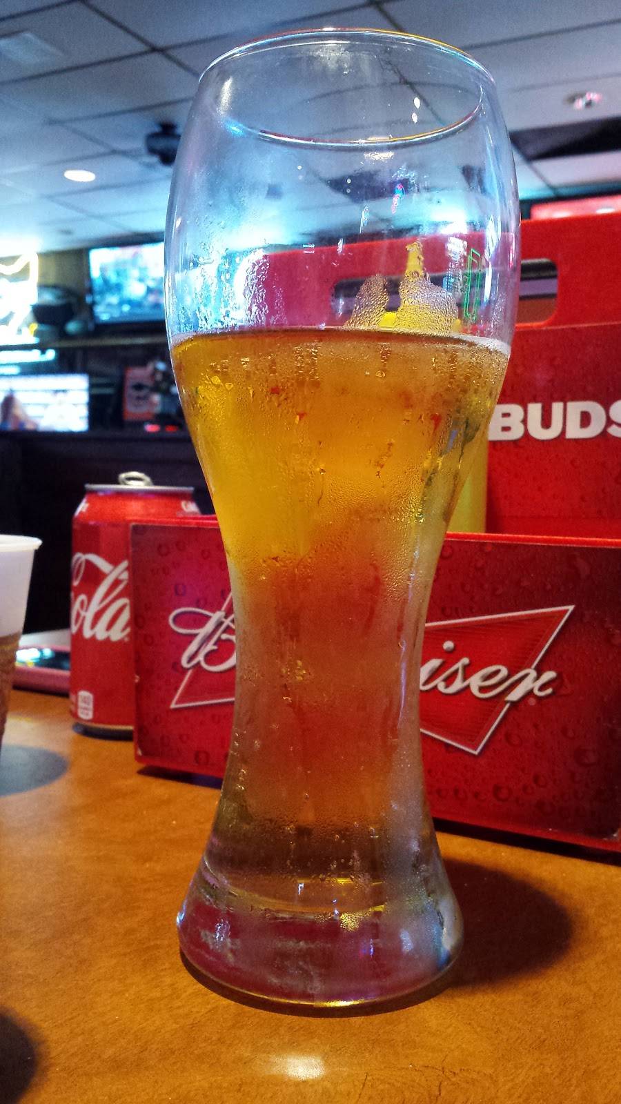 Mc Sobers Saloon | restaurant | 880 E Main St, Coldwater, OH 45828, USA | 4196782602 OR +1 419-678-2602