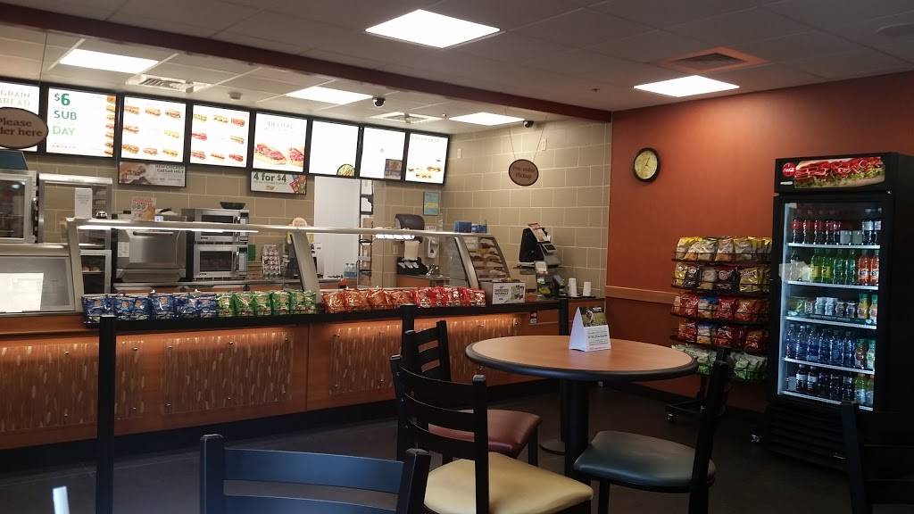 Subway | meal takeaway | 1443 N Robberson Ave Suite 101, Springfield, MO 65802, USA | 4178649999 OR +1 417-864-9999