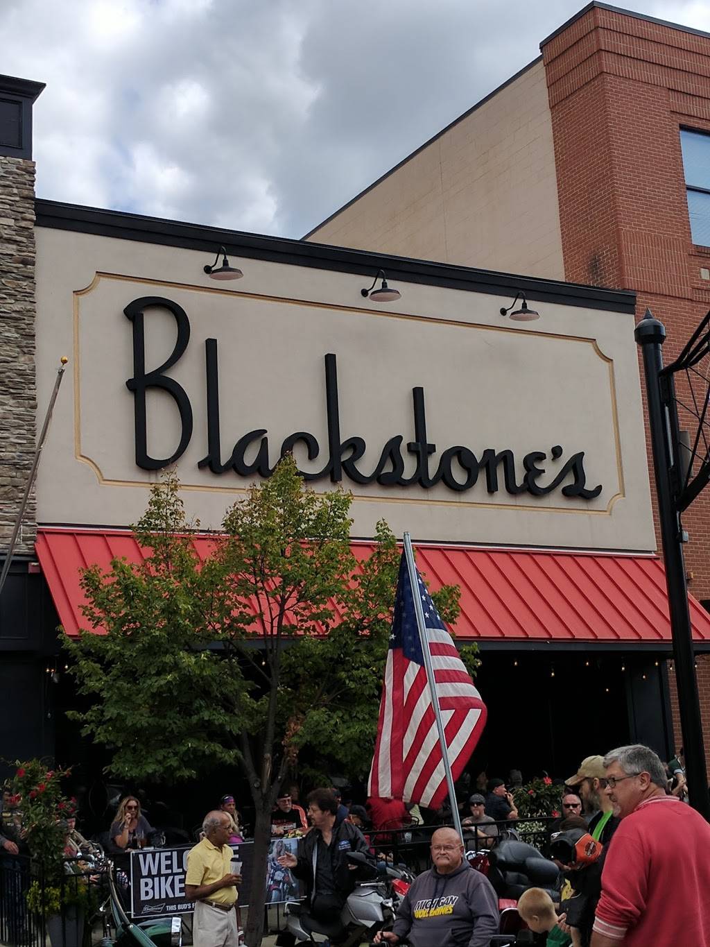 Subway | restaurant | 303 Saginaw St, Flint, MI 48502, USA | 8107670965 OR +1 810-767-0965