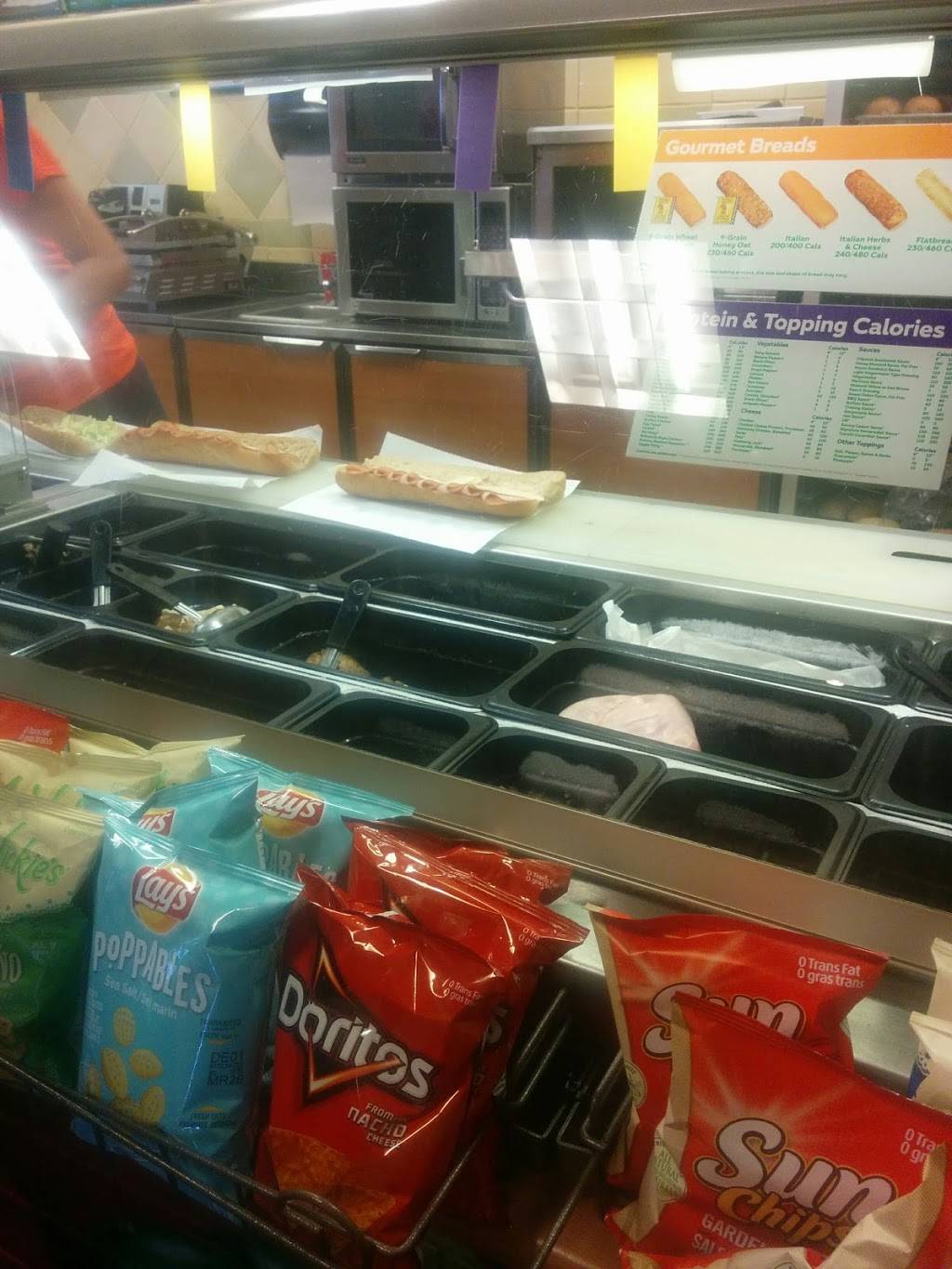 Subway | meal takeaway | Woodland Park Plaza, 100 Jamieson Pkwy Unit 5, Cambridge, ON N3C 4B3, Canada | 5196585033 OR +1 519-658-5033