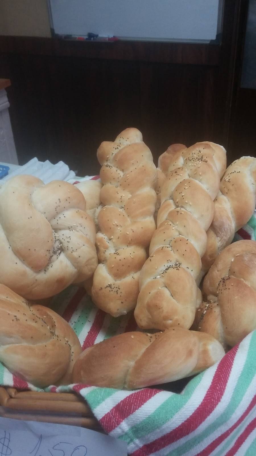 Old Town Grill | restaurant | 9845 Tecumseh Rd E, Windsor, ON N8R 1A5, Canada | 5197357888 OR +1 519-735-7888