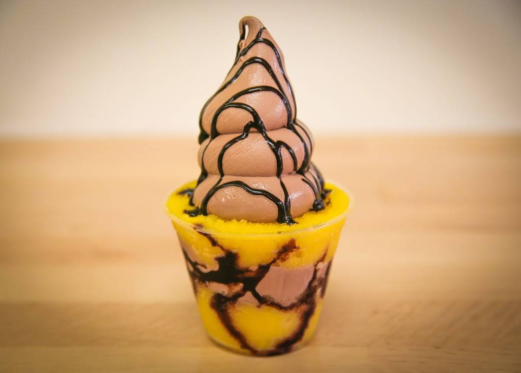 Sweet and Shavery | restaurant | 210 E St, Davis, CA 95616, USA | 5305644188 OR +1 530-564-4188