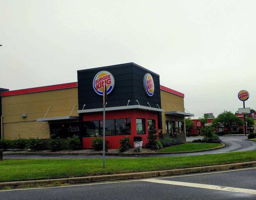 Burger King | restaurant | 211 S Dupont Hwy, Dover, DE 19901, USA | 3027344545 OR +1 302-734-4545