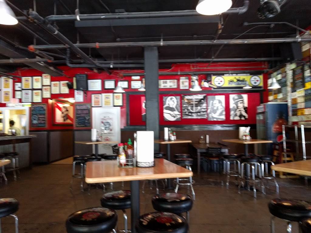 Mojo Bones ODU | restaurant | 4502 Monarch Way, Norfolk, VA 23508, USA | 7579615465 OR +1 757-961-5465