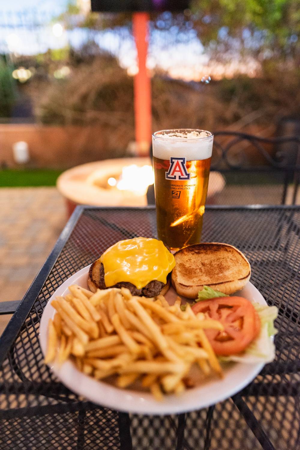 Dells Pizza And Sports Bar | restaurant | 1654 N Pinal Ave, Casa Grande, AZ 85122, USA | 5208365391 OR +1 520-836-5391