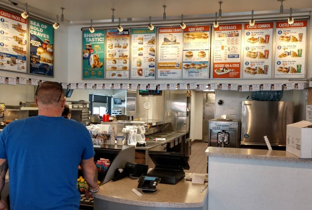 White Castle | restaurant | 4020 Shelbyville Rd, St Matthews, KY 40207, USA | 5022599145 OR +1 502-259-9145