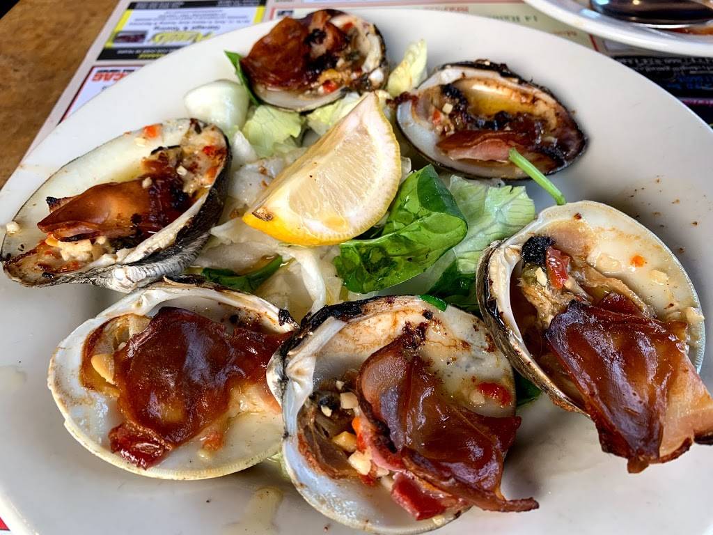 Zia Maria | restaurant | 14 Railroad St, Canaan, CT 06018, USA | 8608244060 OR +1 860-824-4060