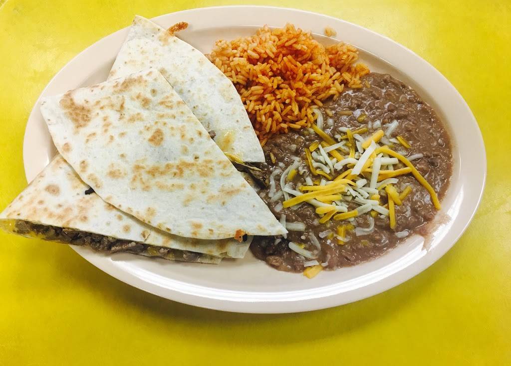 La Villa Burgers | restaurant | 374 E Ramsey St, Banning, CA 92220, USA | 9518499995 OR +1 951-849-9995