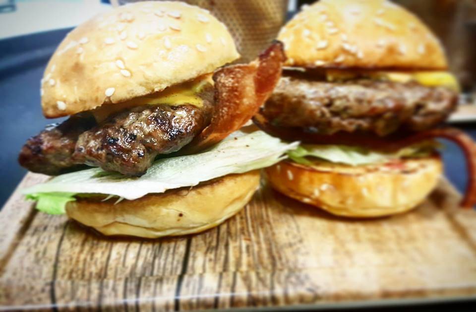 MoJos BBQ Grill & Tavern | restaurant | 95 Brewery Ln, Portsmouth, NH 03801, USA | 6034366656 OR +1 603-436-6656