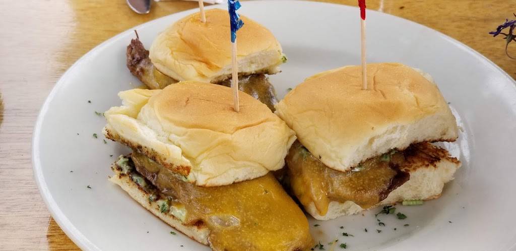 Trailside Café & Beer Garden | restaurant | 3 Del Fino Pl, Carmel Valley, CA 93924, USA | 8312987453 OR +1 831-298-7453