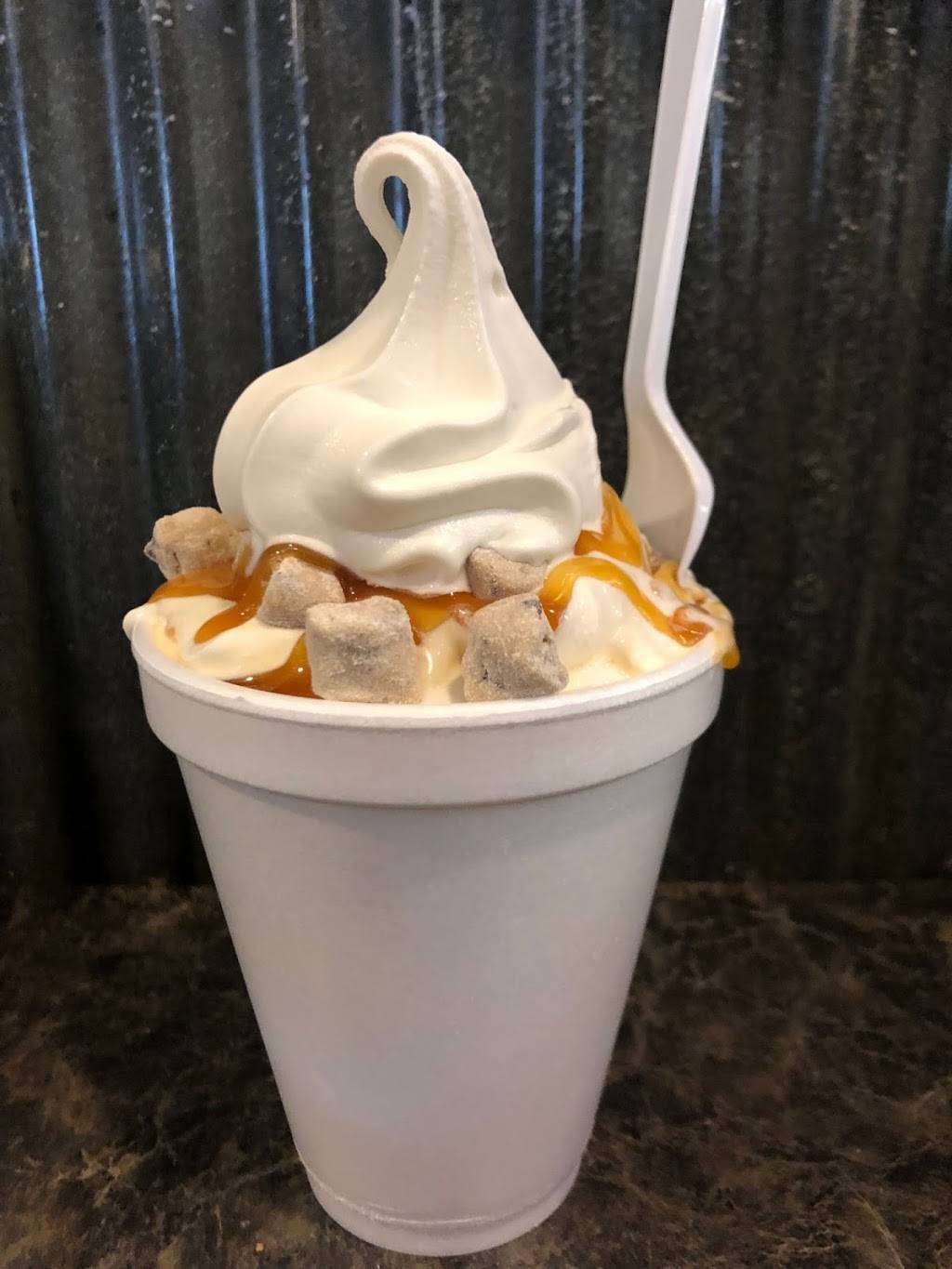 Bulls Eye Grill | restaurant | 3408 E Red Rock Rd, Yoder, KS 67585, USA | 6204652855 OR +1 620-465-2855