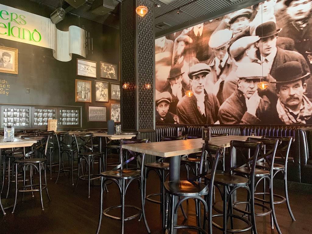 Ritchie McNeelys | restaurant | 2235 Village Walk Dr #147, Henderson, NV 89052, USA | 7023072714 OR +1 702-307-2714