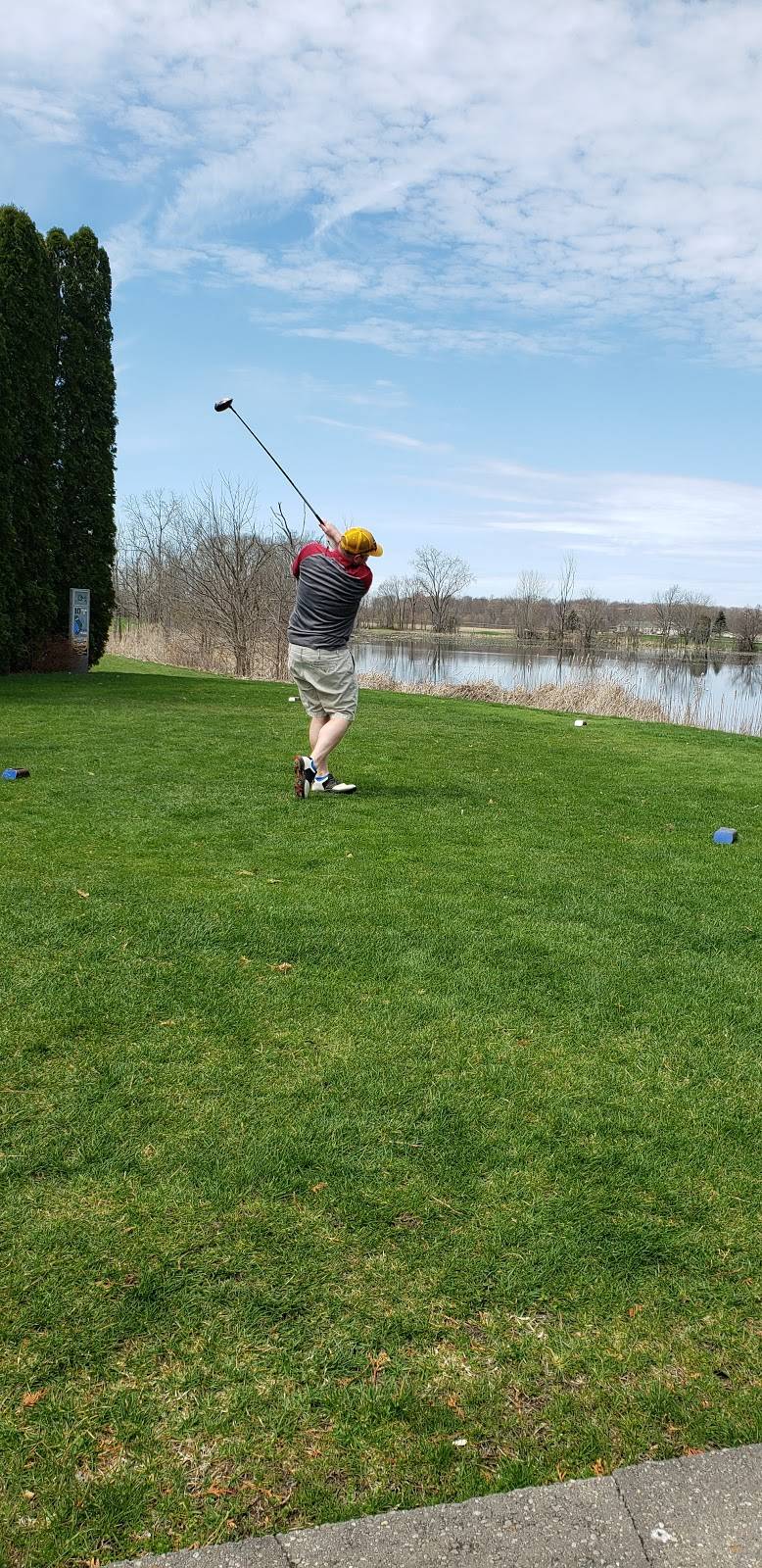 Chau Haus @ Olde Mill Golf Course | restaurant | 6101 W X Y Ave, Schoolcraft, MI 49087, USA | 2696795625 OR +1 269-679-5625