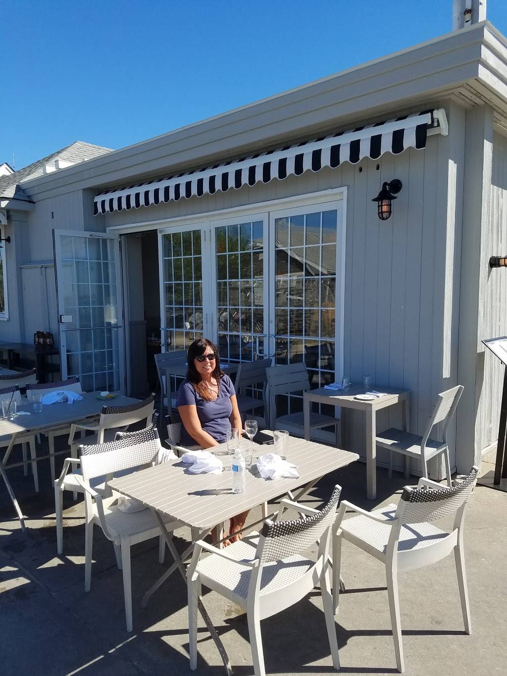 Le Dock | restaurant | Bay Walk, Bay Shore, NY 11706, USA | 6315835200 OR +1 631-583-5200