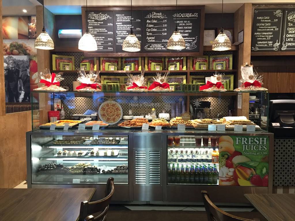 Paramount Middle Eastern Kitchen | restaurant | 1441 Upper James St, Hamilton, ON L9B 1K2, Canada | 9053852222 OR +1 905-385-2222