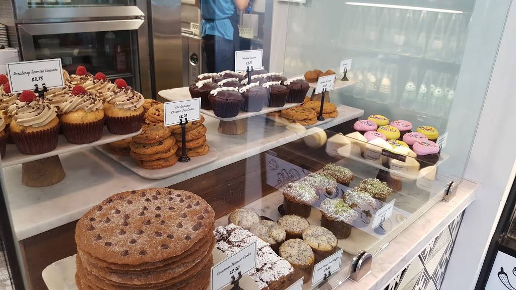 by CHLOE. Silver Lake | restaurant | 2520 Glendale Blvd, Los Angeles, CA 90039, USA | 4246757617 OR +1 424-675-7617