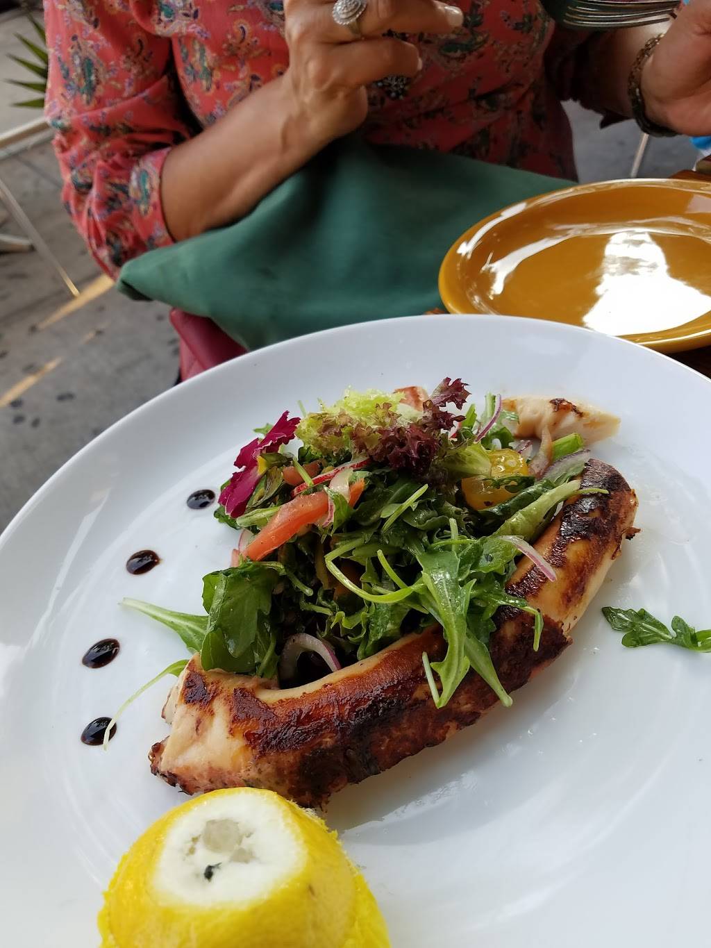 Papasito | restaurant | 223 Dyckman St, New York, NY 10034, USA | 2125440001 OR +1 212-544-0001