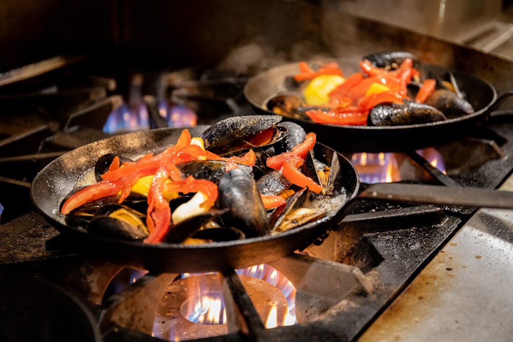 Wander at LongWoods | restaurant | 76 Longwoods Rd, Cumberland, ME 04021, USA | 2076185800 OR +1 207-618-5800