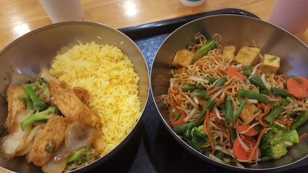 2 Asian Brothers | restaurant | 3222 W Foster Ave, Chicago, IL 60625, USA | 7736810268 OR +1 773-681-0268