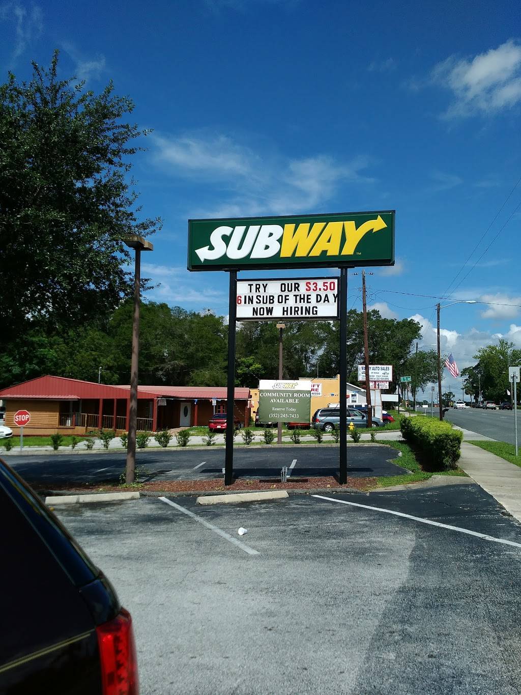 Subway | restaurant | 5516 SE Abshier Blvd, Belleview, FL 34420, USA | 3522457433 OR +1 352-245-7433