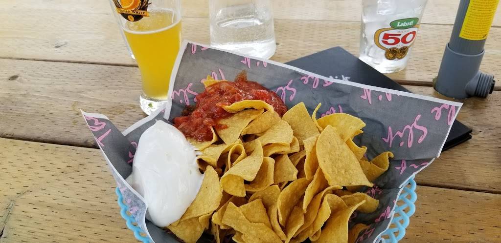 The Slip | restaurant | 235 Queens Quay W, Toronto, ON M5J 2G6, Canada | 8447269227 OR +1 844-726-9227