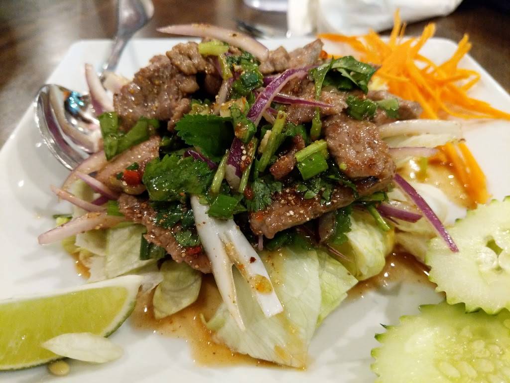 The Thai Pan Restaurant | restaurant | 2 Harrison St SE, Leesburg, VA 20175, USA | 7037779487 OR +1 703-777-9487
