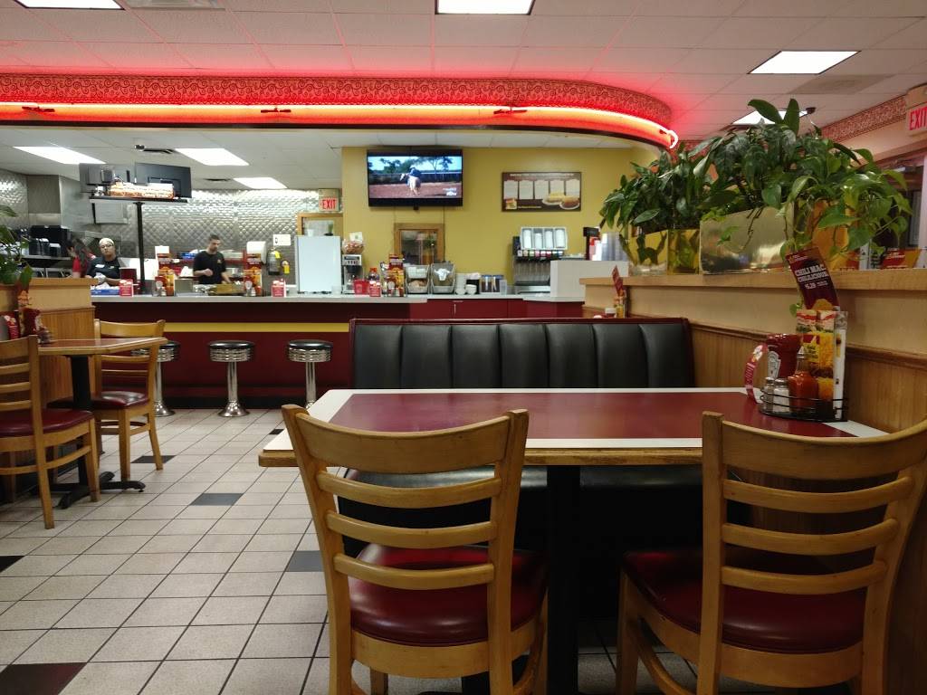 Gold Star Chili | restaurant | 470 Nilles Rd, Fairfield, OH 45014, USA | 5138583400 OR +1 513-858-3400