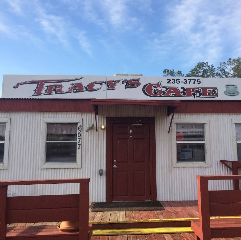 Tracys Cafe | restaurant | 6577 Deans St, Bailey, NC 27807, USA | 2522353775 OR +1 252-235-3775