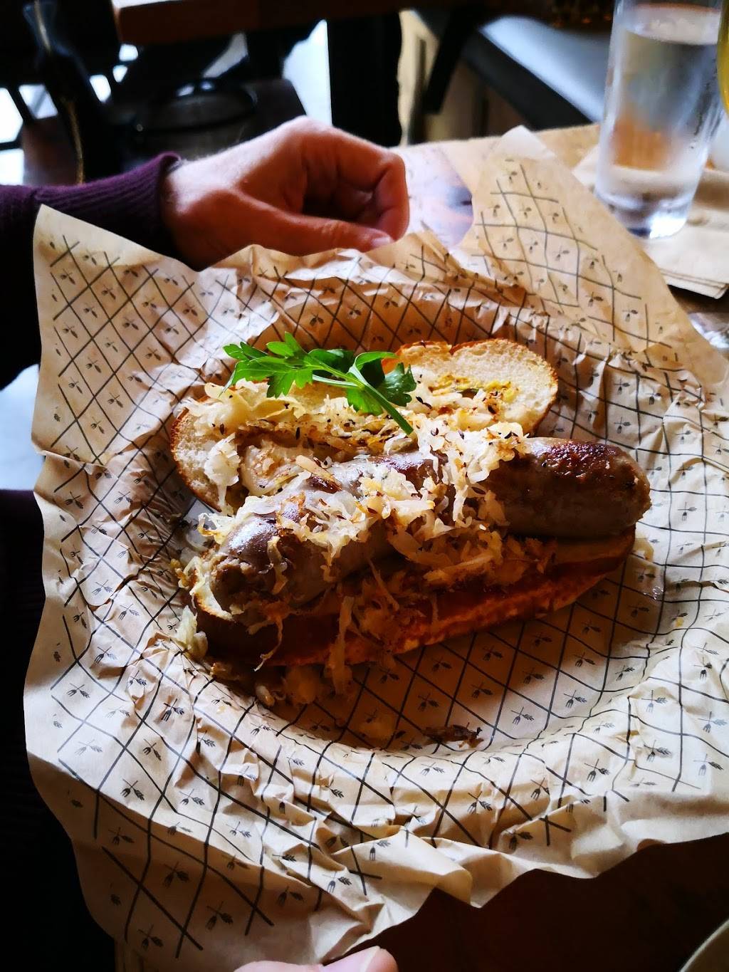 Blatt Beer & Table | restaurant | 7859 Walnut Hill Ln, Dallas, TX 75230, USA | 4693722080 OR +1 469-372-2080