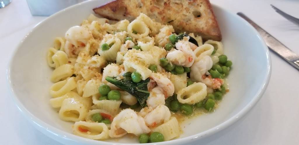 La Farfalle | restaurant | 15 Beaufain St, Charleston, SC 29401, USA | 8432120920 OR +1 843-212-0920