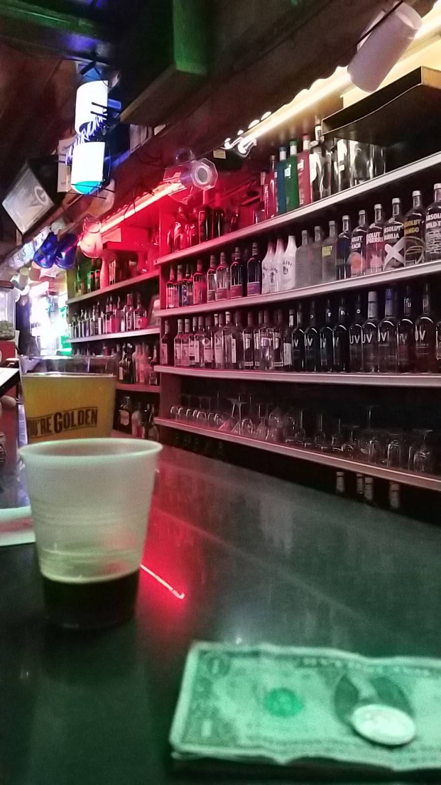 TJs Champions Bar & Grill | restaurant | 715 Belknap St, Superior, WI 54880, USA | 7153925341 OR +1 715-392-5341