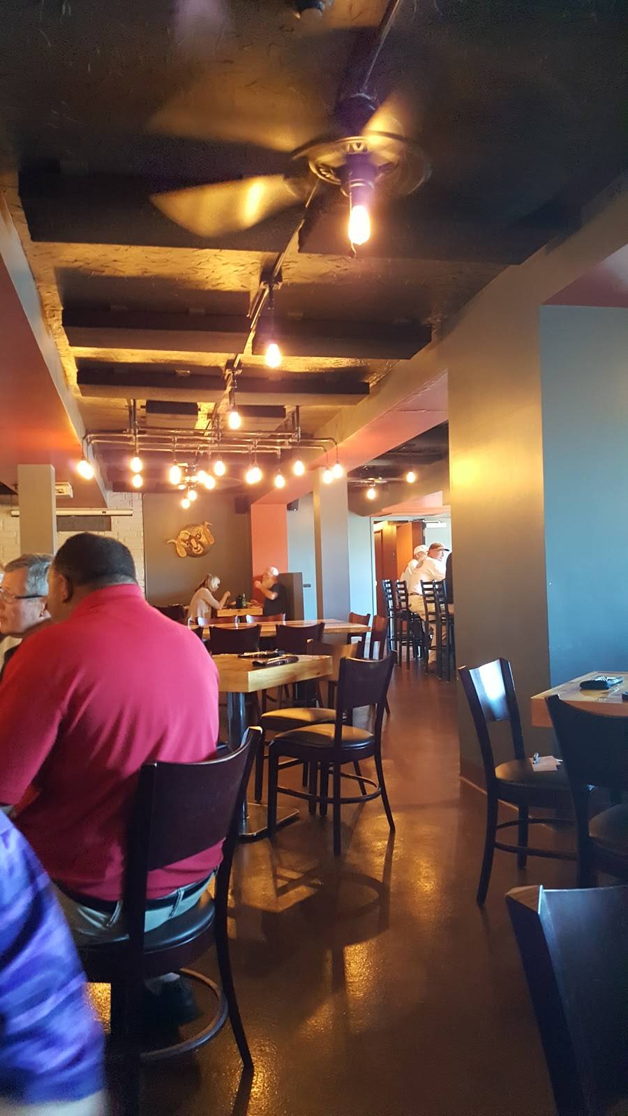 Crooked Ewe Brewery & Ale House | restaurant | 1047 Lincoln Way E, South Bend, IN 46601, USA | 5742170881 OR +1 574-217-0881