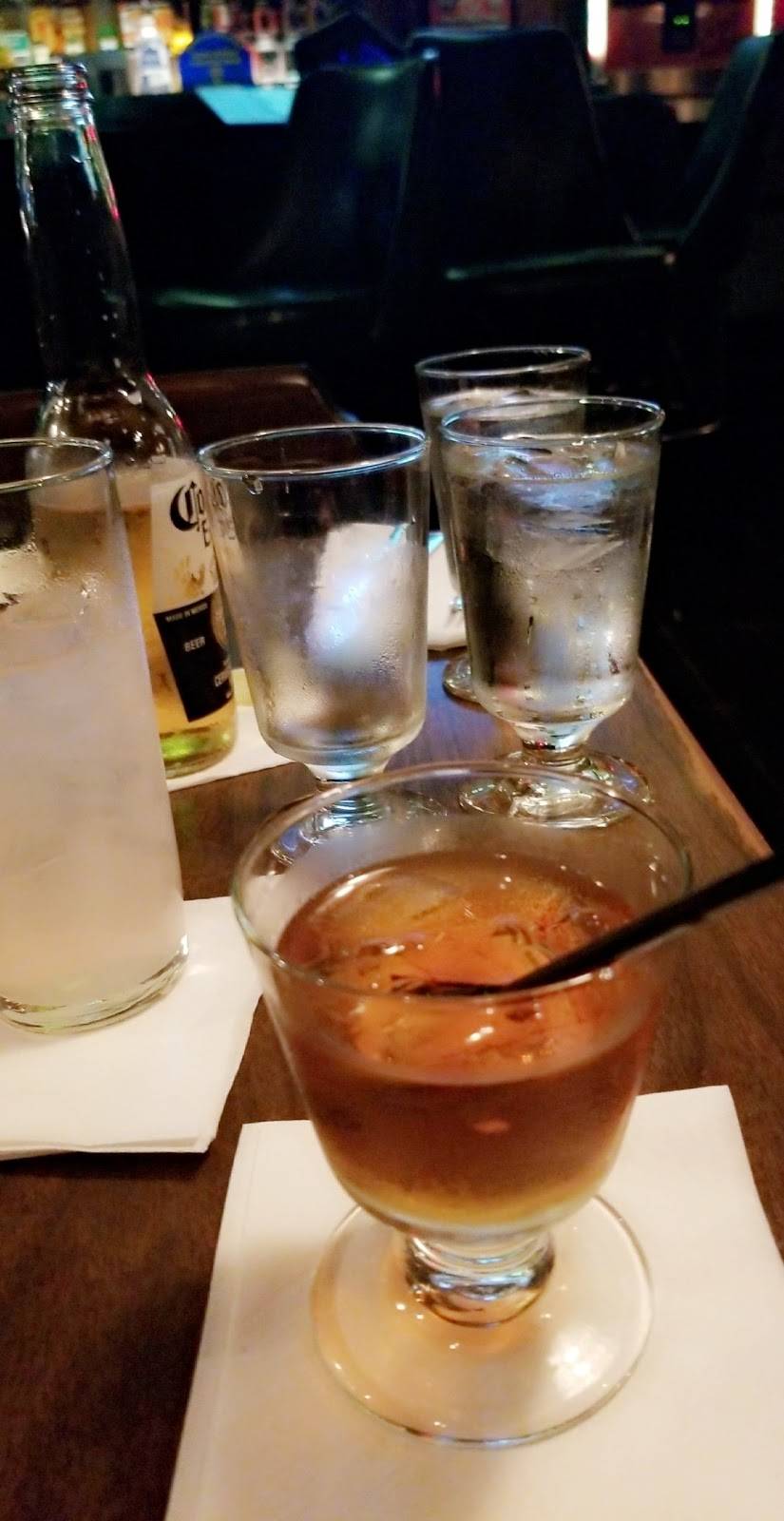 Irish Coffee | restaurant | 18666 Mack Ave, Grosse Pointe Farms, MI 48236, USA | 3138815675 OR +1 313-881-5675