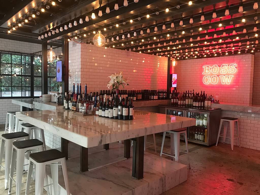 Boss Cow Restaurant | restaurant | 1036 S Miami Ave, Miami, FL 33130, USA | 7862189698 OR +1 786-218-9698