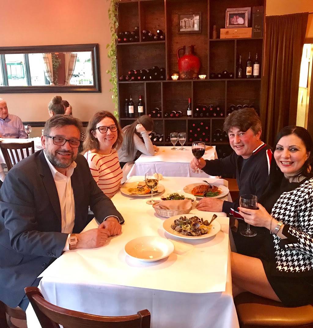 Francesco Ristorante Italiano | restaurant | 7708 Center Blvd SE, Snoqualmie, WA 98065, USA | 4258886800 OR +1 425-888-6800