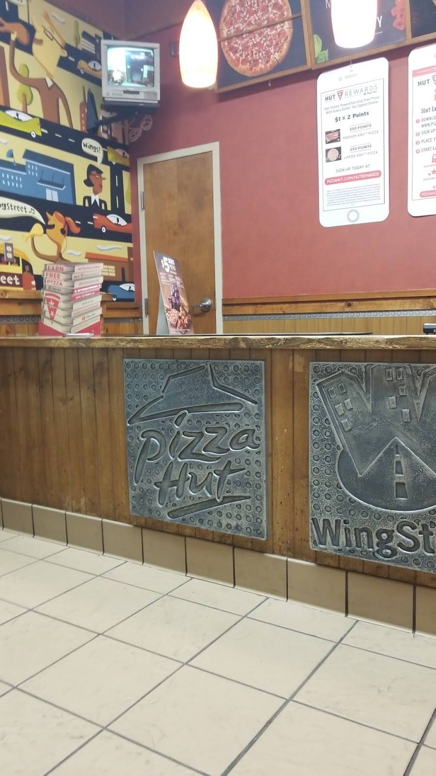 Pizza Hut | restaurant | 1712 E Guadalupe Rd #102, Tempe, AZ 85283, USA | 4808390383 OR +1 480-839-0383