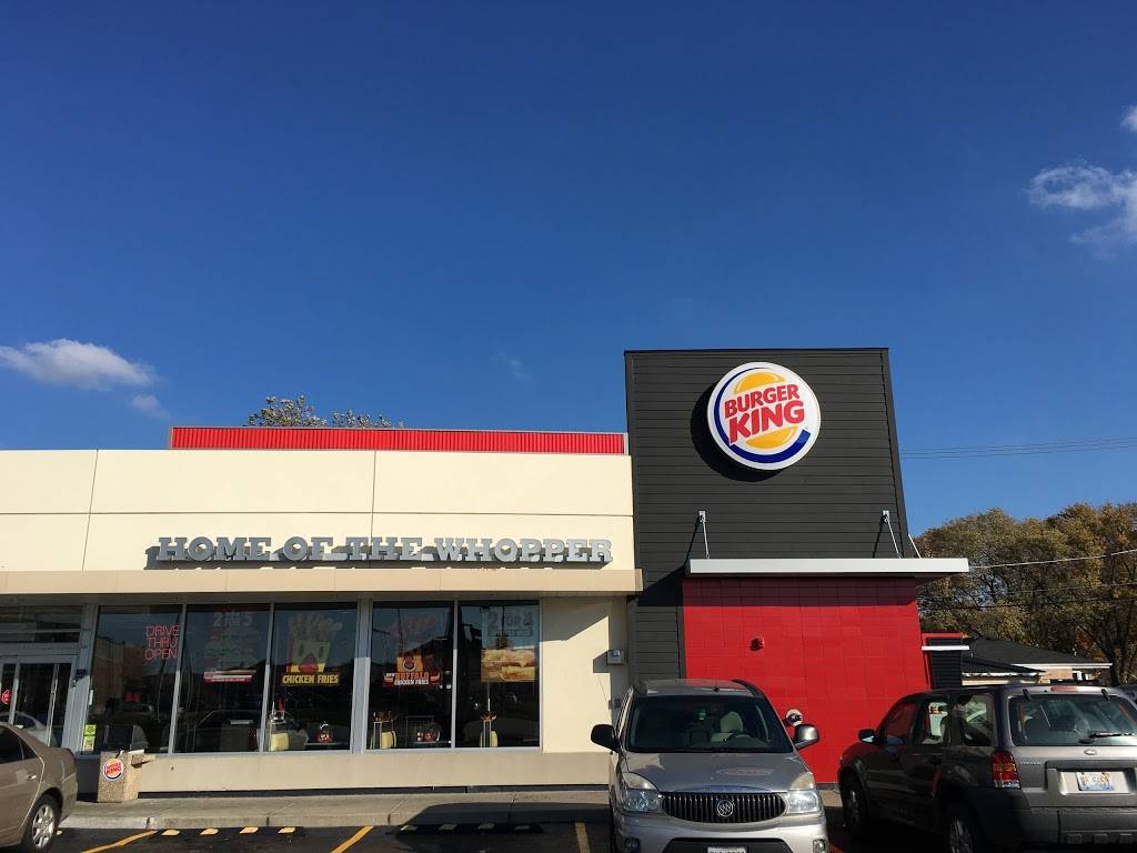 Burger King | restaurant | 825 S Mannheim Rd, Westchester, IL 60154, USA | 7085311211 OR +1 708-531-1211
