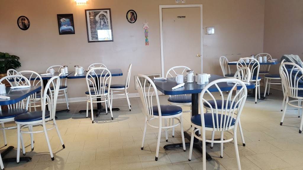Little Turtles 2 | restaurant | 2350 York Rd, Deseronto, ON K0K 1X0, Canada | 6133964016 OR +1 613-396-4016