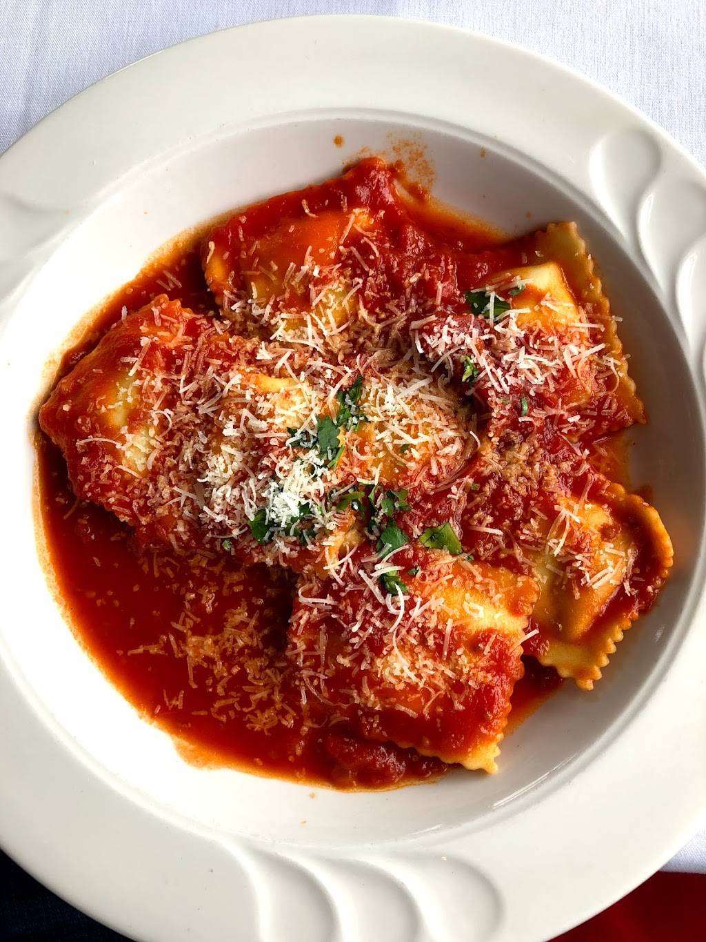 La Dolce Vita | restaurant | 12112 Mayfield Rd, Cleveland, OH 44106, USA | 2167218155 OR +1 216-721-8155